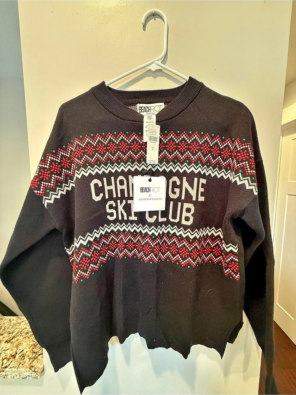 Anthropologie Beach Riot Champagne Ski Club Sweater Ski Sweater in Black & Red S